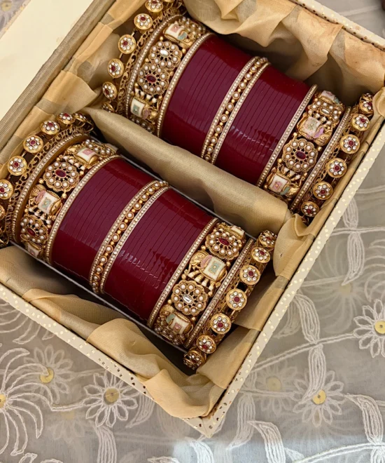The Royal Rajwadi Elephant Motif Chuda